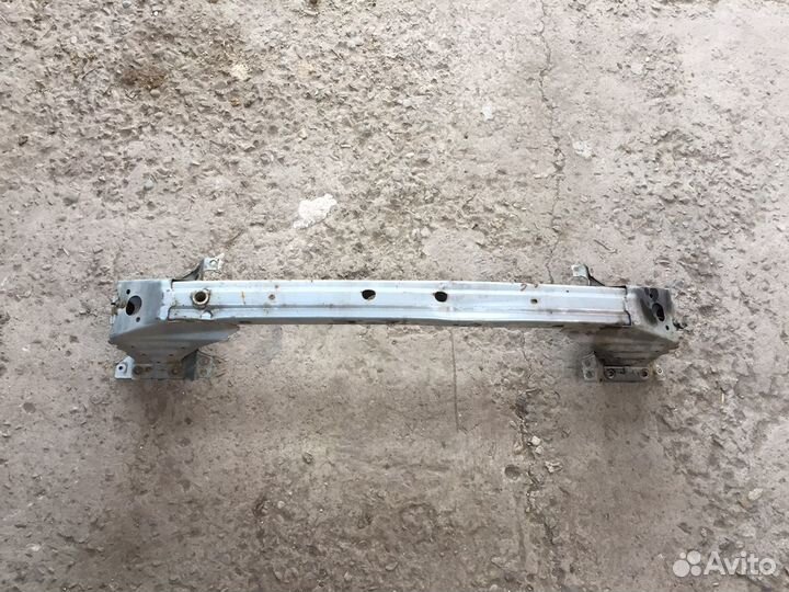 Уселитель бампера mazda 6 gg