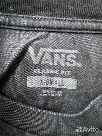 Футболка vans