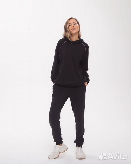 Новый теплый спортивный костюм р.М