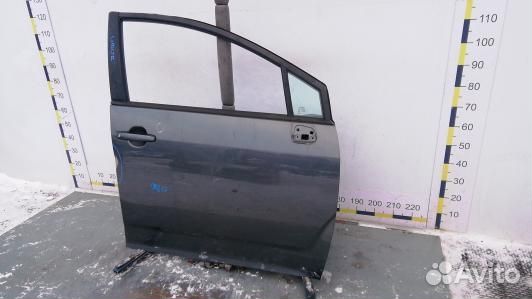 Дверь передняя правая toyota corolla verso 2 (CBG1