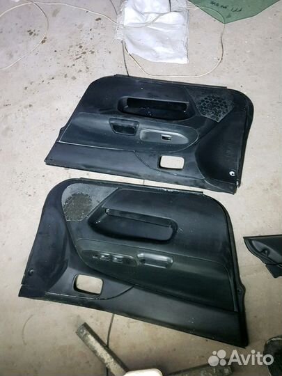 Дверные обшивки Митсубиши Лансер 9