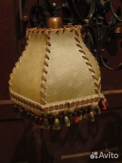 Винтажная кованная люстра, абажуры свиная кожа