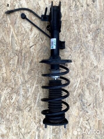 Стойка передняя Mazda CX-5 Мазда сх-5 2016 ке