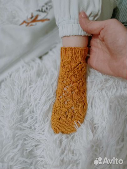 Носочки детские вязаные