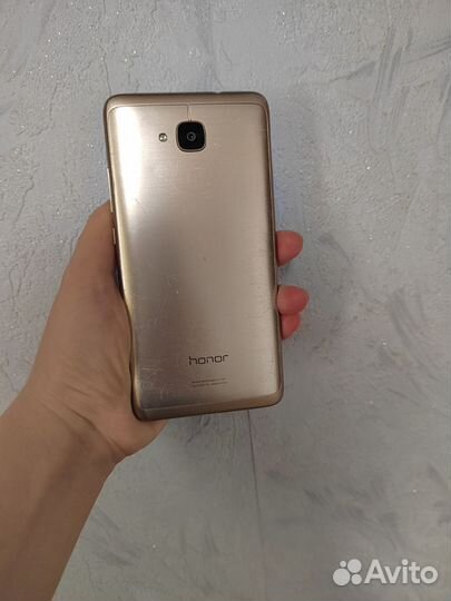 HONOR 5C, 2/16 ГБ