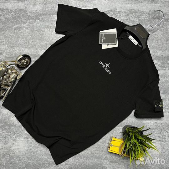 Футболка stone island