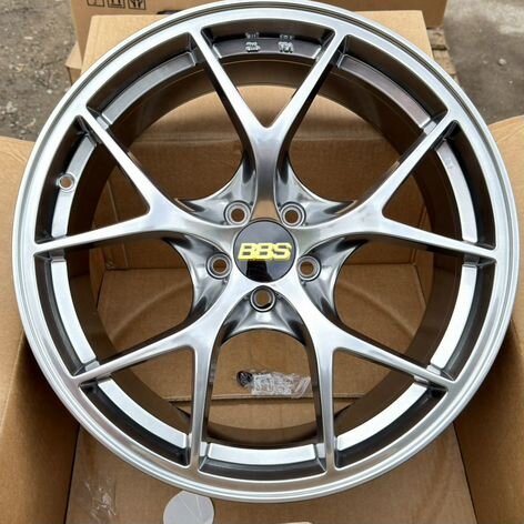 Литые диски Sakura Wheels 181 8.5×R18 5×100