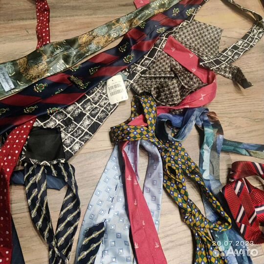 Галстуки брендовые