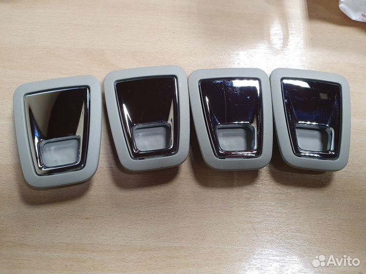 Крюк проушина в багажник Volvo Xc90 2