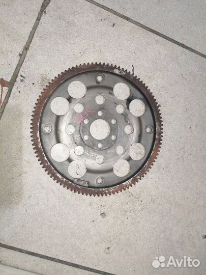 Маховик двигателя Nissan Wingroad