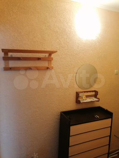 2-к. квартира, 42 м², 1/5 эт.