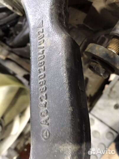Стабилизатор кабина Мерседес актрос A9428902604