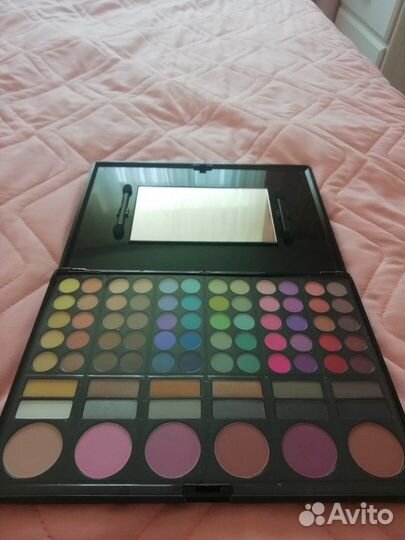 Палитра теней и румян