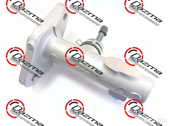 Isuzu 8980976940 Цилиндр сцепления главный NQR71/75 (8980976940/8980977650/8972107481)