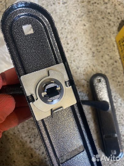 Врезной замок для калитки