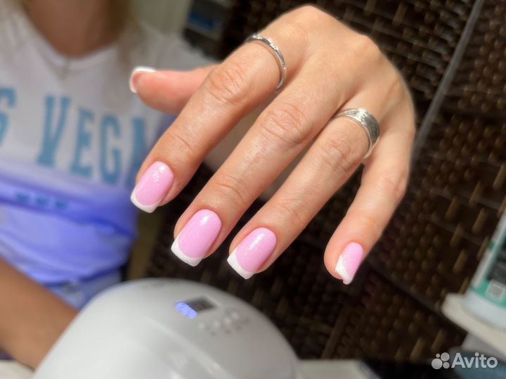 Маникюр и педикюр