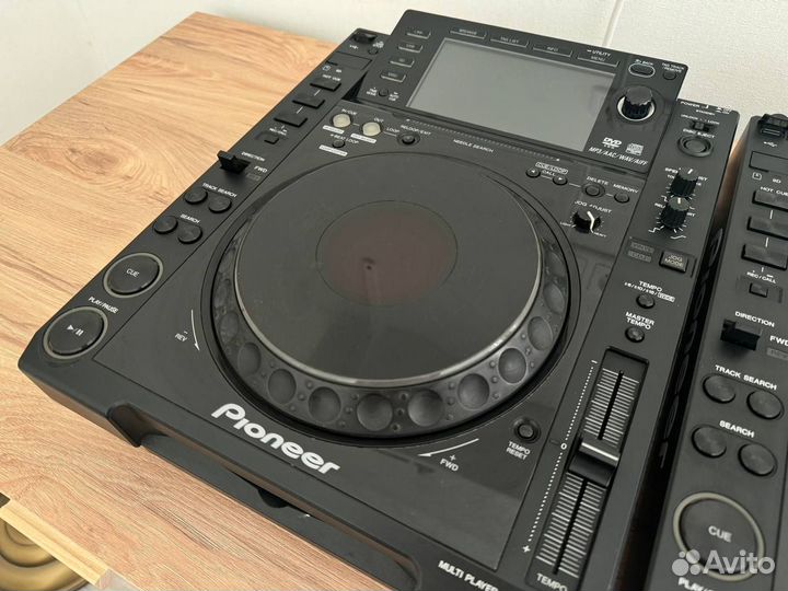 Pioneer CDJ-2000