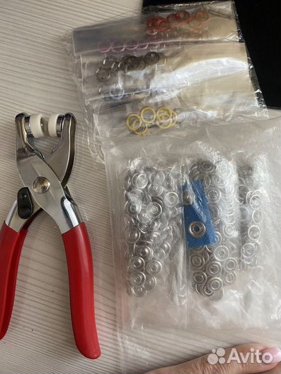 Клепки для одежды кнопки