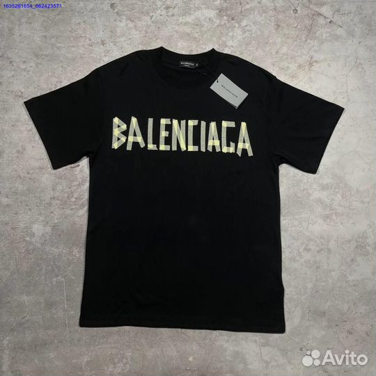 Футболка Balenciaga