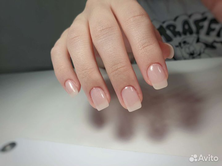 Маникюр, педикюр