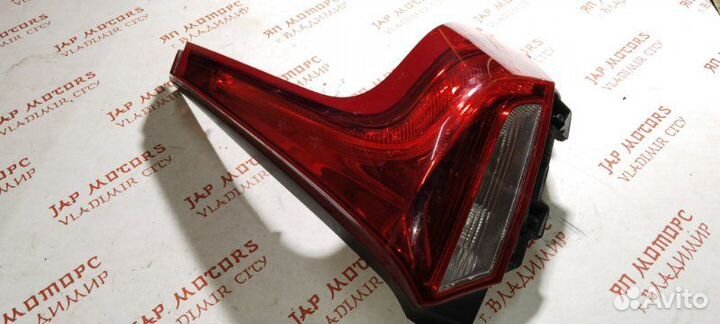 Фонарь задний правый Volvo V40 хетчбек B5204T9