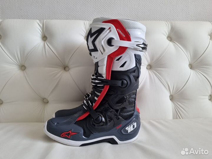 Мотоботы alpinestars tech 10 supervented
