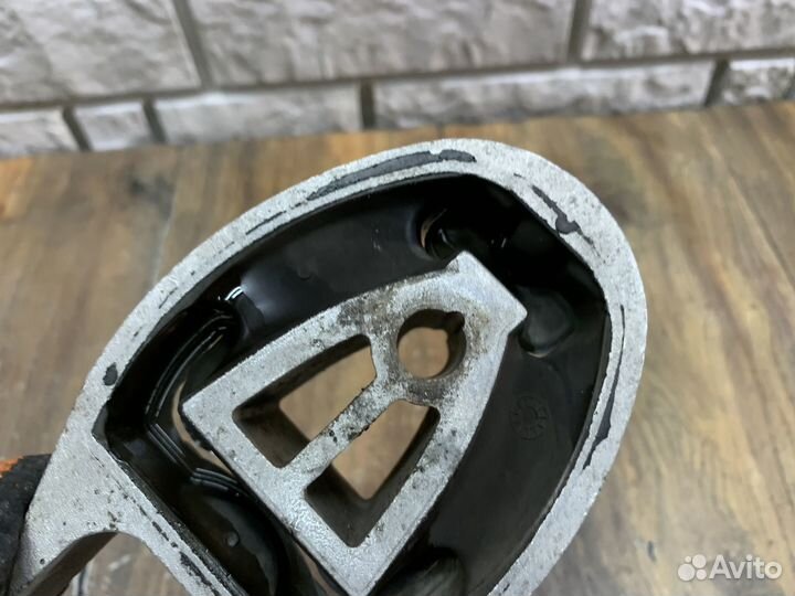 Ford Mondeo IV Опора кпп задняя