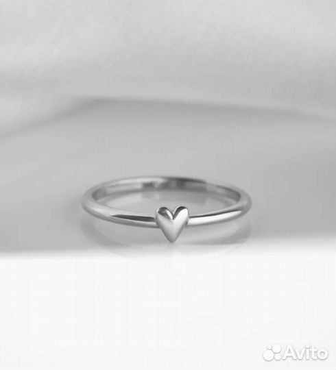 Серебряное кольцо женское сердце