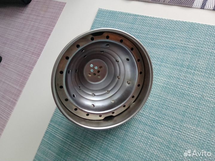 Прессовая соковыжималка для цитрусовых / граната