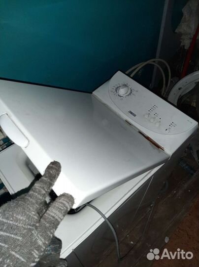 Стиральная машина на запчасти zanussi