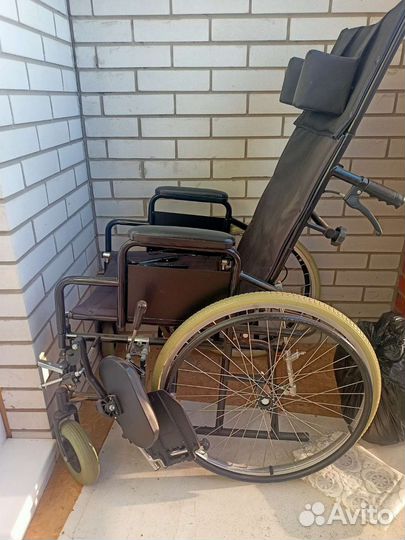 Инвалидная коляска