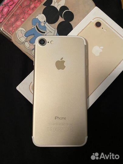 iPhone 7 gold