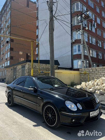 Капот на mercedes 211