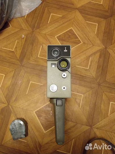 Кинокамера 80 тых годов