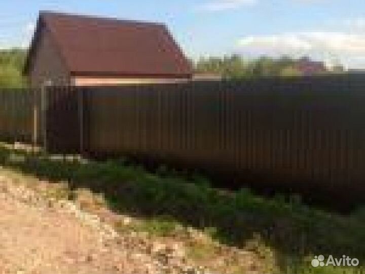 Заборы из евроштакетника