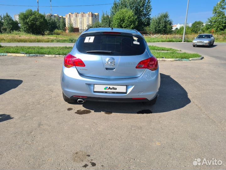 Opel Astra 1.6 AT, 2011, 155 000 км