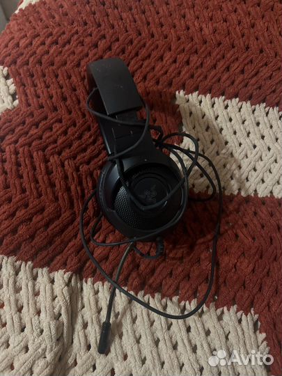 Игровые наушники с микрофоном razer