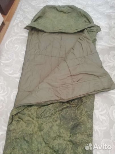 Армейский спальный мешок зимний