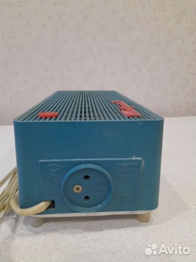 Стабилизатор напряжения