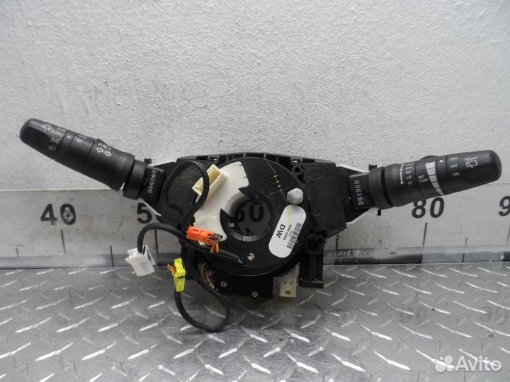 Переключатель подрулевой (стрекоза) Infiniti QX56