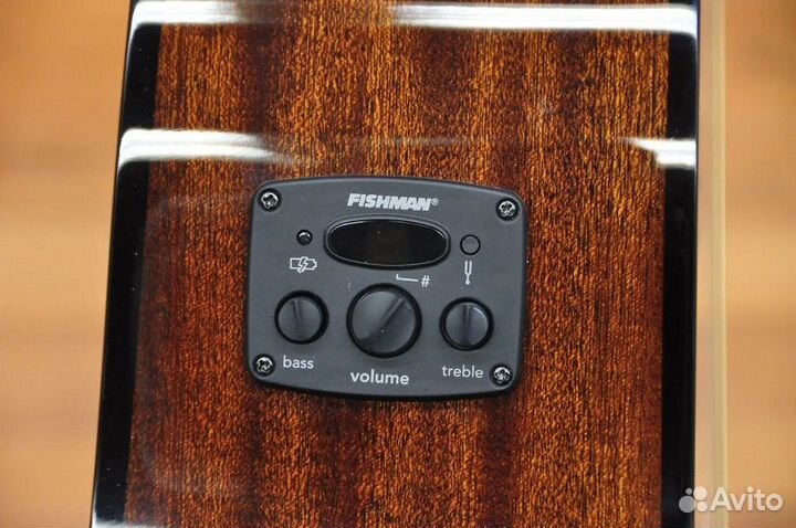 Электроакустическая гитара Fender + Аксессуары