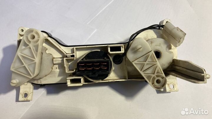 Блок управления печки/климат-контроля Mitsubishi 7