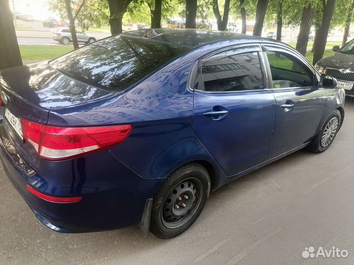 Автокурьер на своем автомобиле