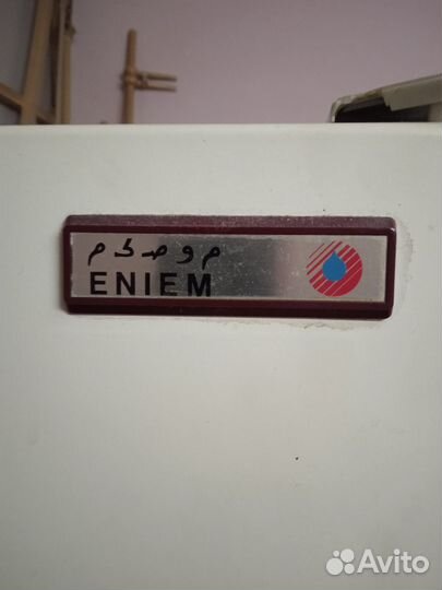 Холодильник на запчасти eniem