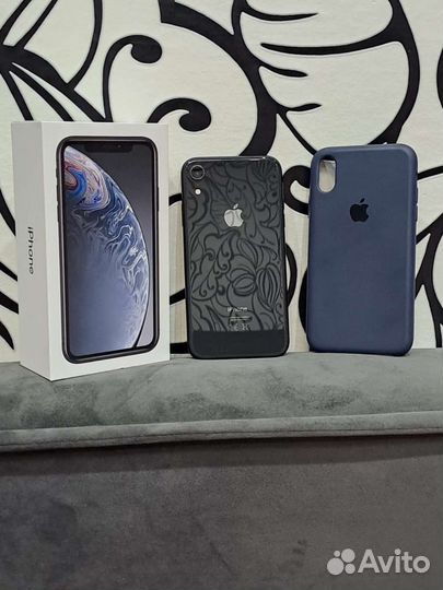 iPhone Xr, 128 ГБ