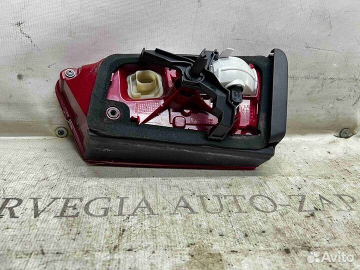 Фонарь крышки багажника левый Audi A6 C7 (4G) 2012