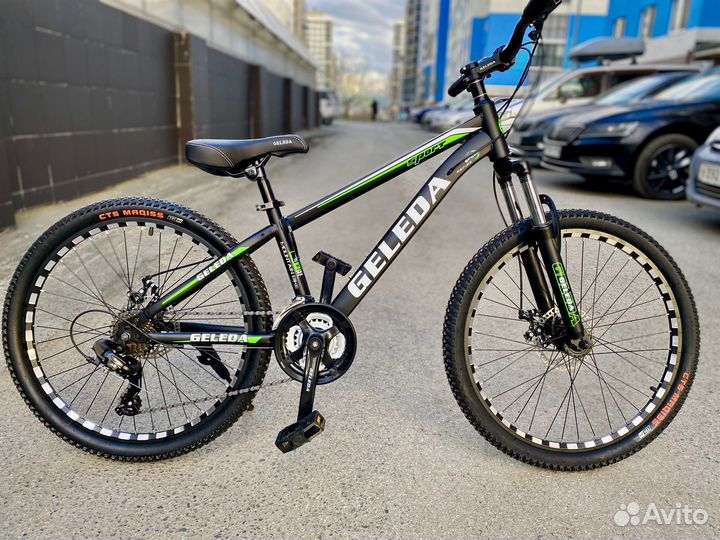 Новый велосипед подростковый