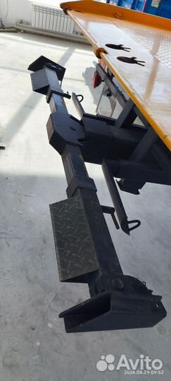 Эвакуатор Isuzu Elf, 2022