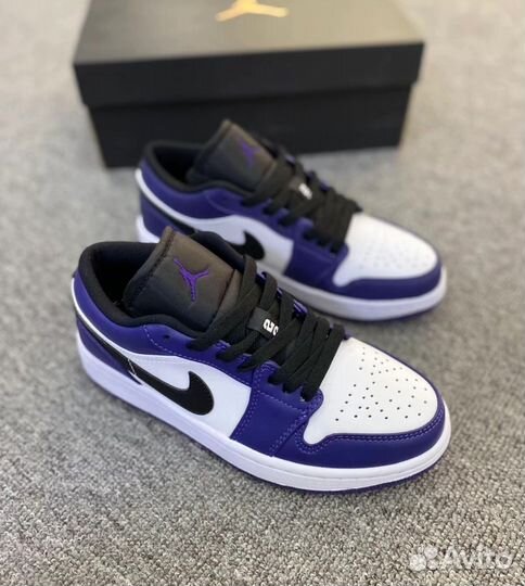 Кроссовки Air Jordan 1 Low Court Purple оригинал