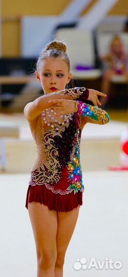 Купальник для художественной гимнастики